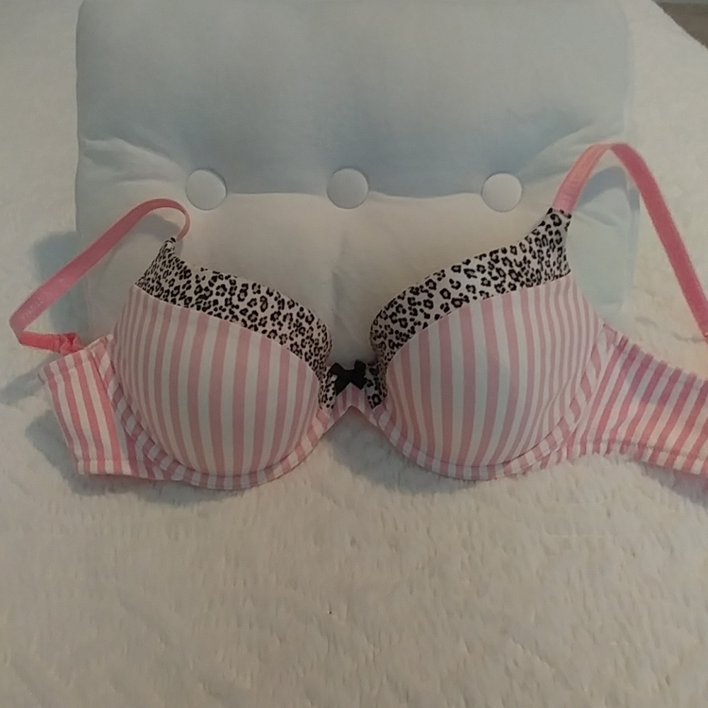 Victoria Secret lined demi